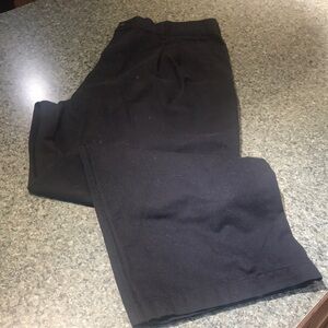 Black George 40 x 29 slacks.  2 front and 2 back pockets.